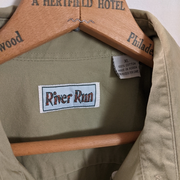 Men's River Run Casual Button Down Shirt - Picture 4 of 6